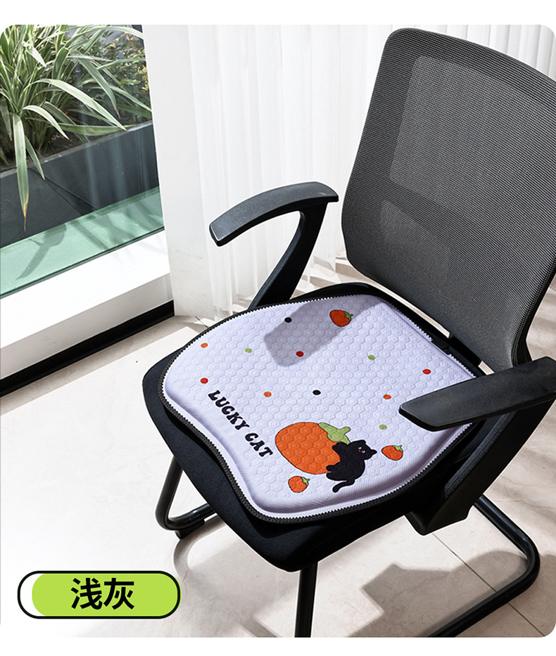 Factory direct summer cartoon honeycomb gel car seat cushion ice cushion office seat cushion breathable silicone cold cushion
