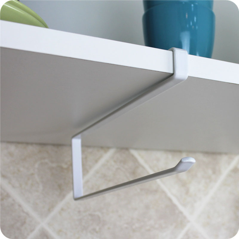 日式免钉免打孔厨房卷纸巾架 橱柜隔板保鲜膜挂架 铁艺厨房置物架