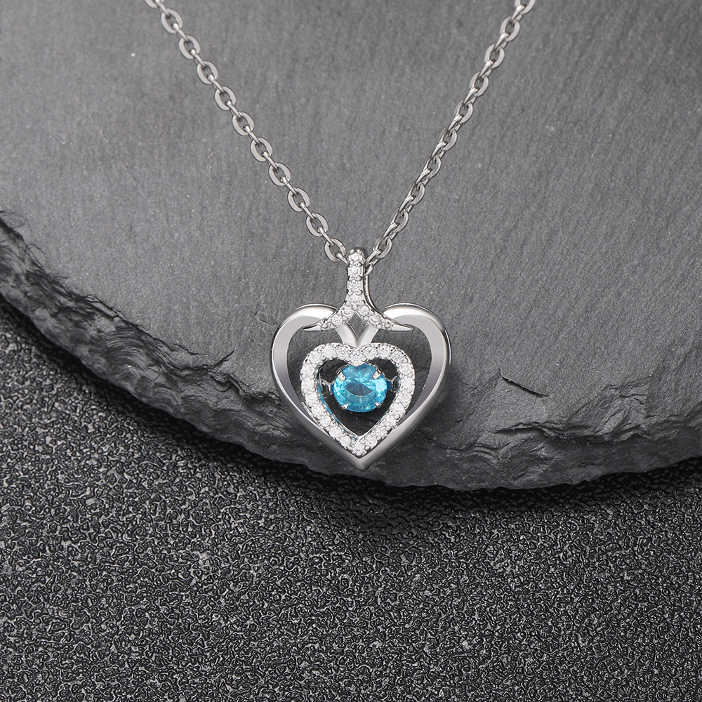 Nuevo collar con latido de corazón para mujer para el Día de San Valentín, diseño único, cadena de clavícula de lujo ligero con flor de rosa y latido._voghion.com