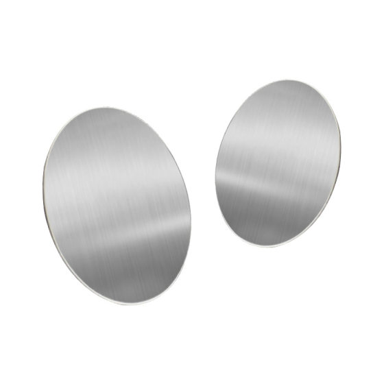 Factory wholesale round small iron piece eye shadow buckle plate patch jewelry leather packaging bag magnetic belt adhesive magnetic sheet