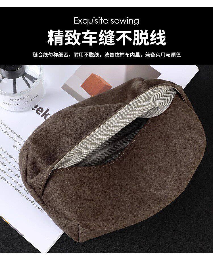 Car-Mounted Magnetic Tissue Box, Automatic Ceiling-Mounted Tissue Holder for Car Sunroof, Hanging Tissue Bag