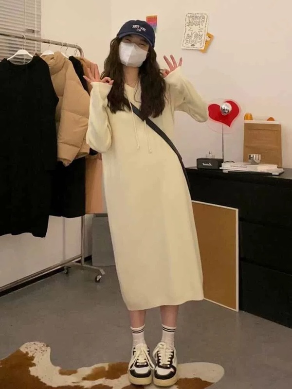 2025秋冬新款连帽显瘦针织连衣裙子女配大衣宽松打底内搭毛衣长裙|undefined