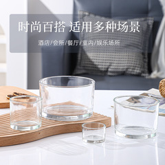 スポット卸売ガラスキャンドルカップファッションガラスキャンドルホルダー装飾品シンプルなキャンドルカップ空のカップ