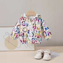 秋冬新款2025年连帽宝宝外套时尚男女童外套休闲童上衣夹棉面料