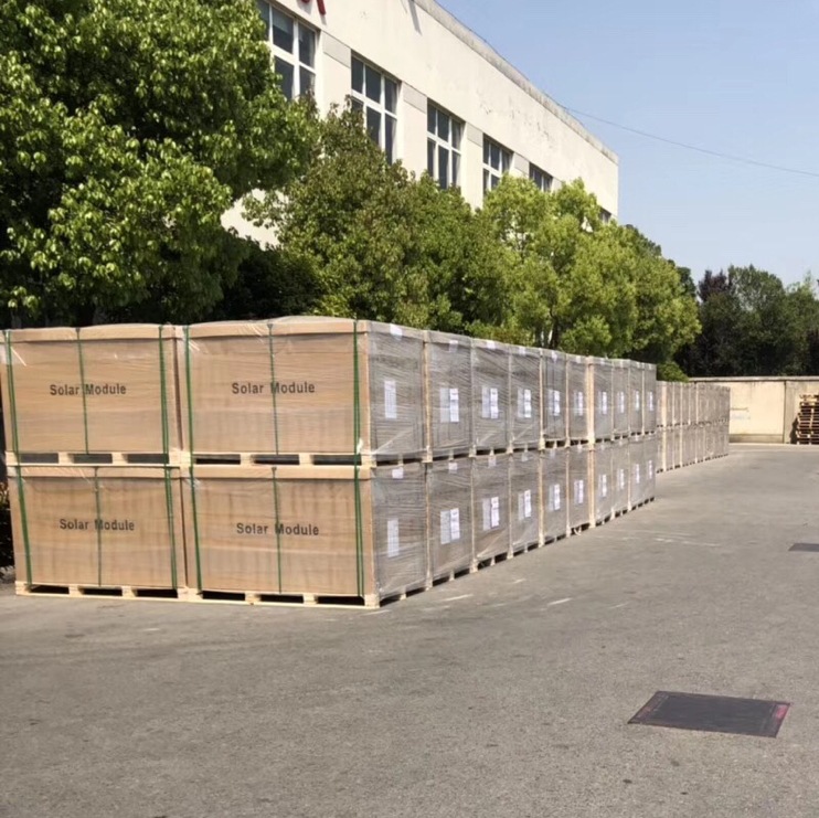 Panel solar monocristalino de silicio de alta eficiencia de 580W para generación de energía conectada a la red, panel solar fotovoltaico de 585W para generación de energía solar doméstica