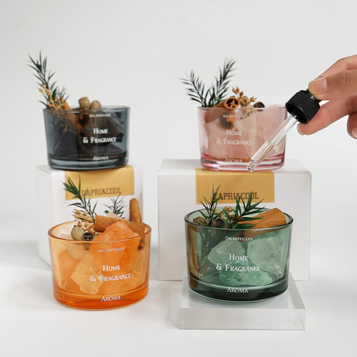 Aromatic Crystal Stone Creative Decor for Home and Bedroom, Exquisite Dry Flower Scented Candle, Unique and Sophisticated Scented Gift