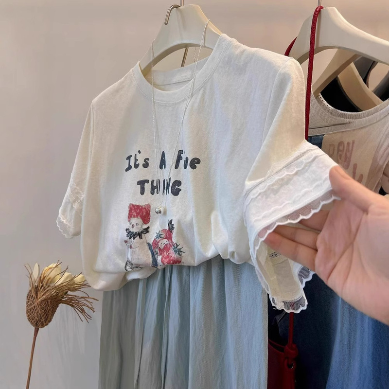 Super Beautiful Lace Sleeves! Korean Stereo Sequin Strawberry Print Cartoon Age-Reducing Versatile Slimming Look Short-Sleeved T-Shirt for Women Super Beautiful Lace Sleeves! Korean Stereo Sequin Strawberry Print Cartoon Age-Reducing Versatile Slimming Look Short-Sleeved T-Shirt for Women