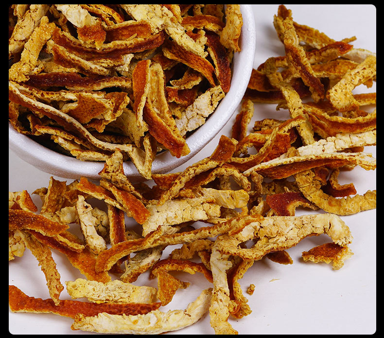 Chen Pi Shreds (Citrus reticulata) — Sun-Dried Xinhui Aged Tangerine Peel, 500g Loose Cut in use
