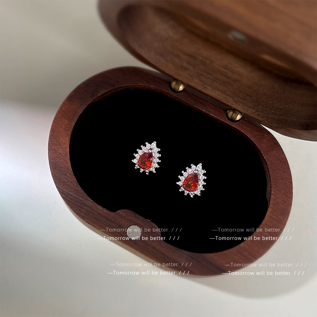 耳语_0080_组 1 拷贝 81.jpg