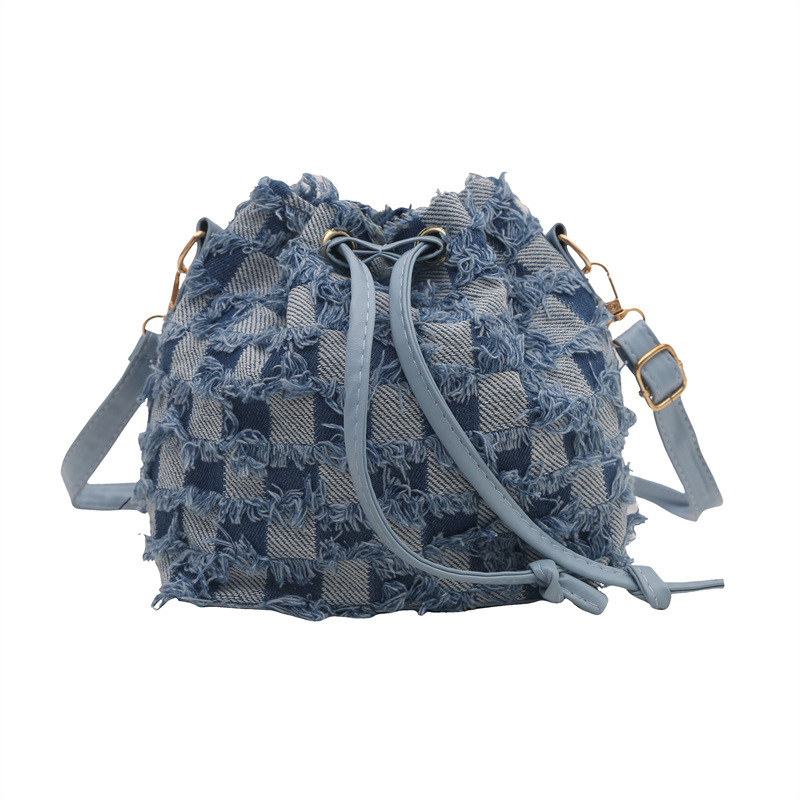 2024 invierno nuevo diseño de moda de gran capacidad bolso ocio de hombro de moda de mujer simple viaje bolsa de cubo portátil