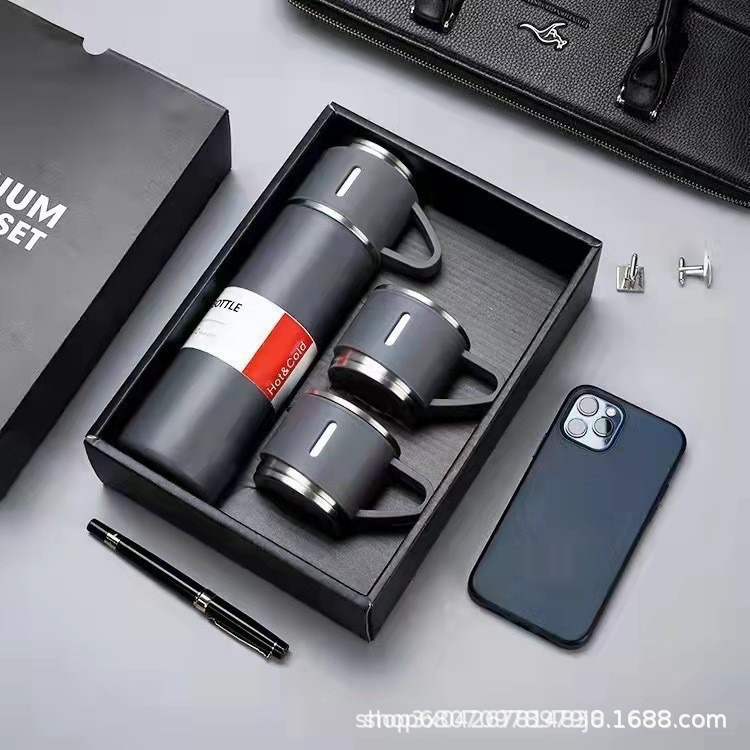 Una taza de tres cubiertas 304 tazas de acero no bordadas caja de regalo de negocios juego de tazas de agua portátiles al por mayor