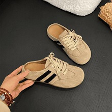 �Sɫ��ײ���Ь���^����ЬŮ��2026�����¿��ƽ�׵�ѸЬһ�_��