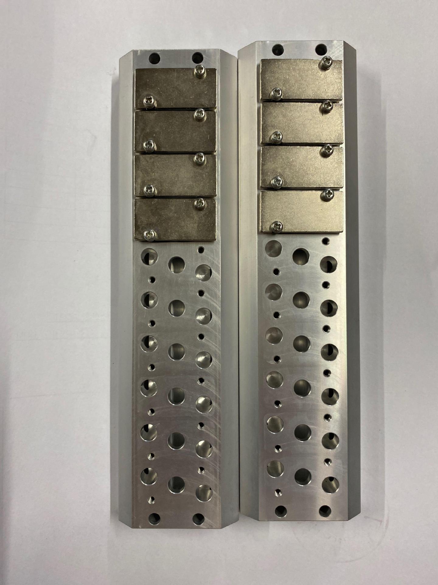 日本小金井电磁阀汇流板气排110-4E1/4E2/110M-10-20F全新秒发货