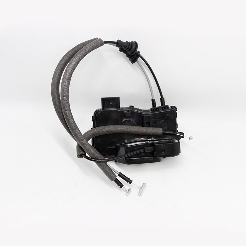 814203S000 is suitable for 11-14 Hyundai Sonata right rear door lock