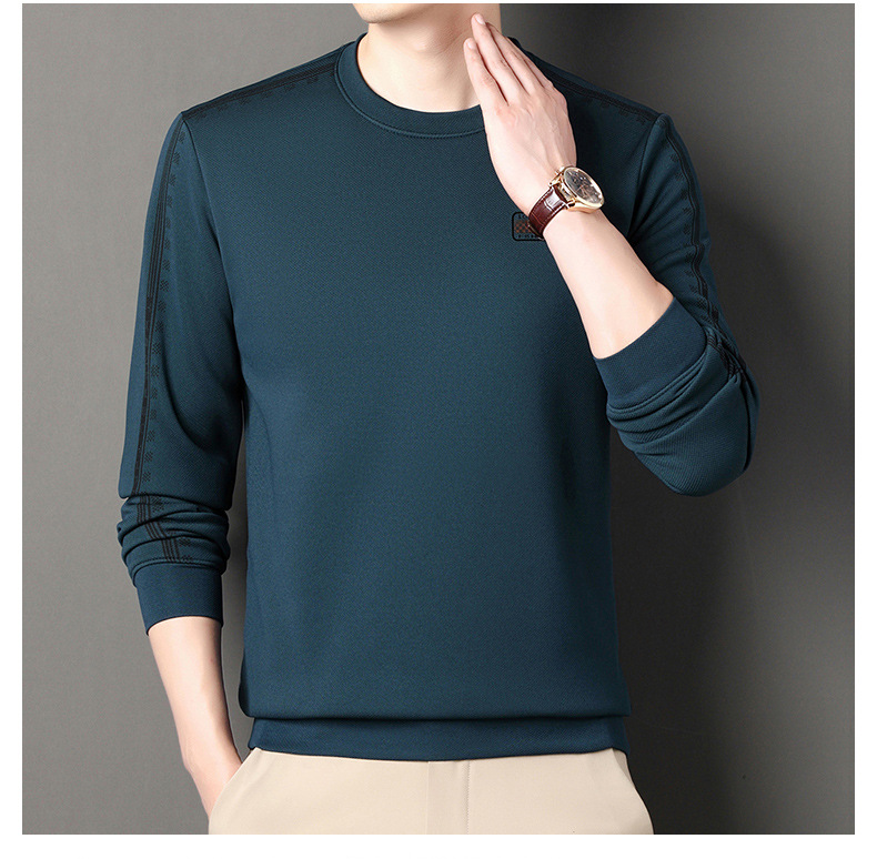New Plush and Thick Long Sleeved T-shirt for Men with Round Neck Base, Trendy and Versatile Top_voghion.com