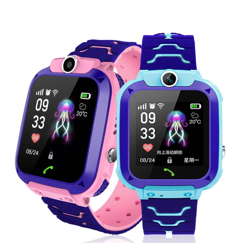 Cross-border Q12 waterproof children's smart phone positioning micro chat photo flashlight foreign trade 5 generation Z6 multi-language watch