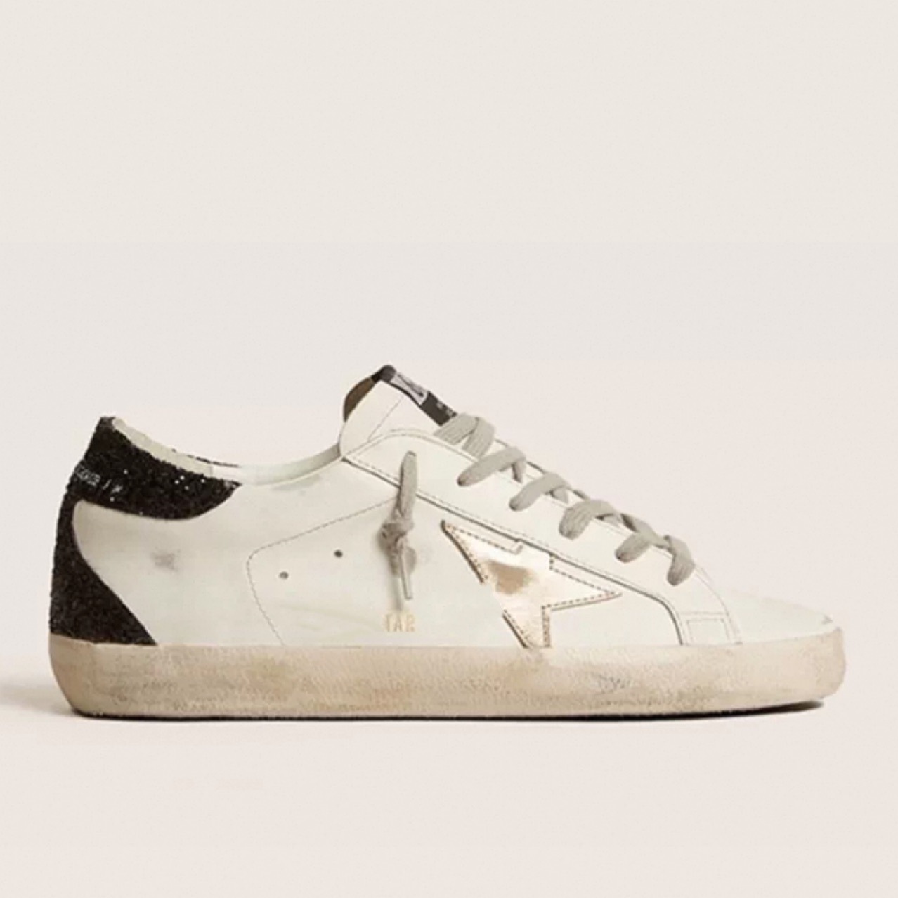 Fashionable retro rubber sneakers for leisure flat for men and women