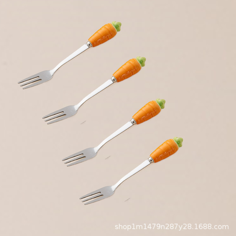 304 creativo pastel de acero inoxidable Tenedor de fruta de alta gama lindo niños seguridad fruta palo pequeño tenedor luz colección de lujo