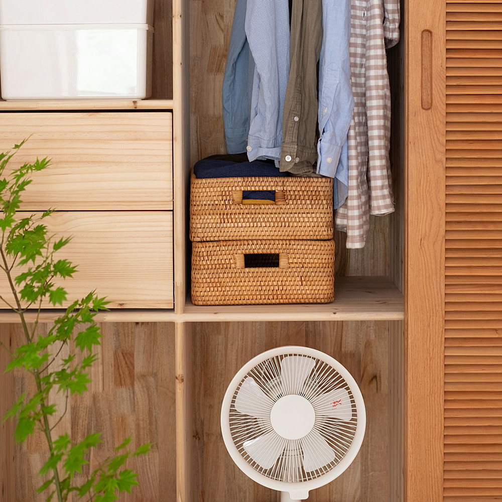 藤編み収納バスケット日系家庭用デスクトップ整理バスケット間食玩具収納ボックス手提げ本枠収納ボックス