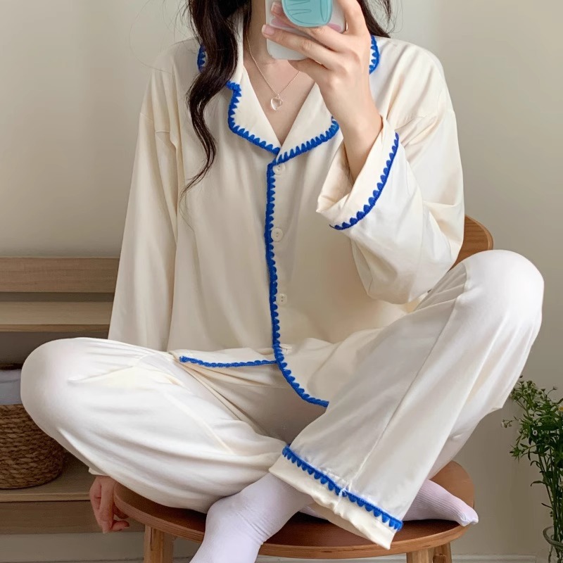 1006 블루 라펠