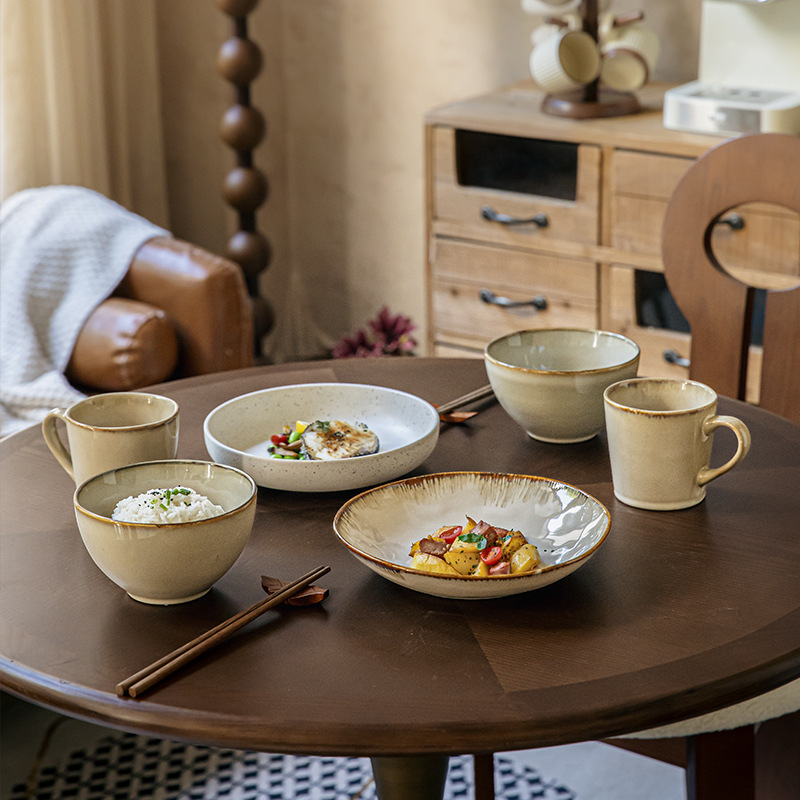 Plato de arroz de cerámica de alta apariencia irregular retro plato profundo de 9 pulgadas horno de exportación transfronteriza plato de platos