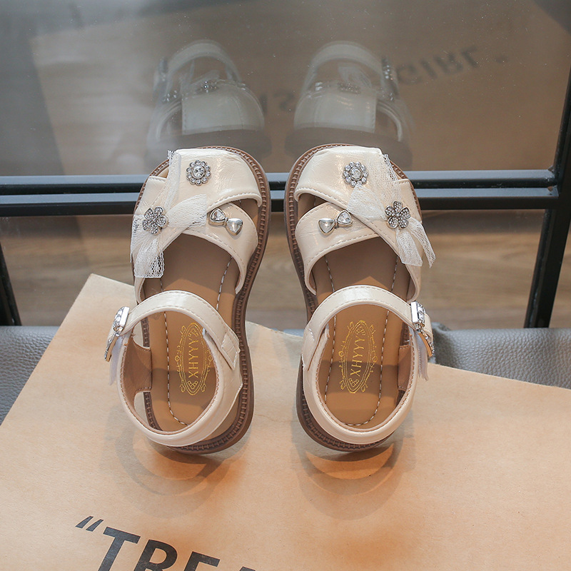 Sandálias princesa de niñas verano 2026 nuevas niñas zapatos de playa antipatadas zapatos de arco para niños zapatos individuales image 7