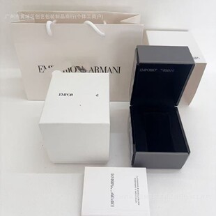 �����ֱ��а�ɫ�M����ϵ�а��b��������ռ{��AR�ֱ�������ұ���