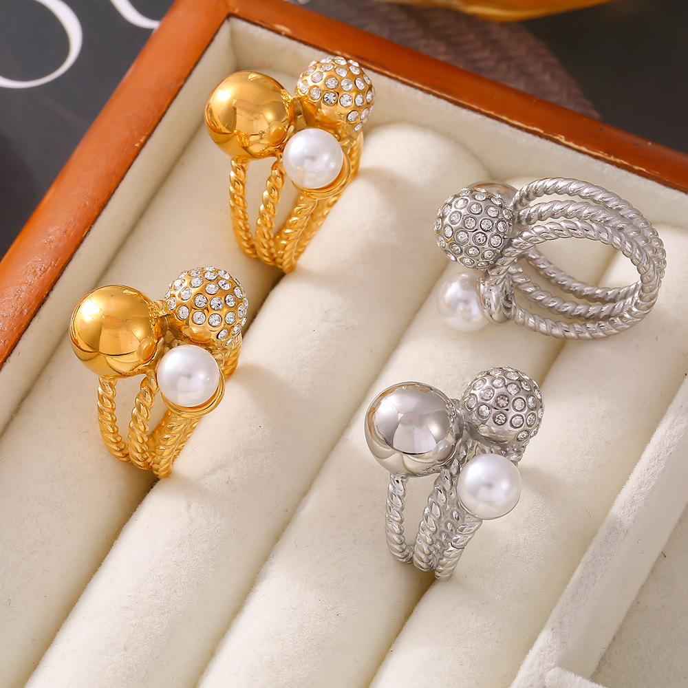 Imitation Pearl Retro Czech Diamond Round Bead Ring Titanium Steel Light Luxury Temperament Versatile Ring_voghion.com