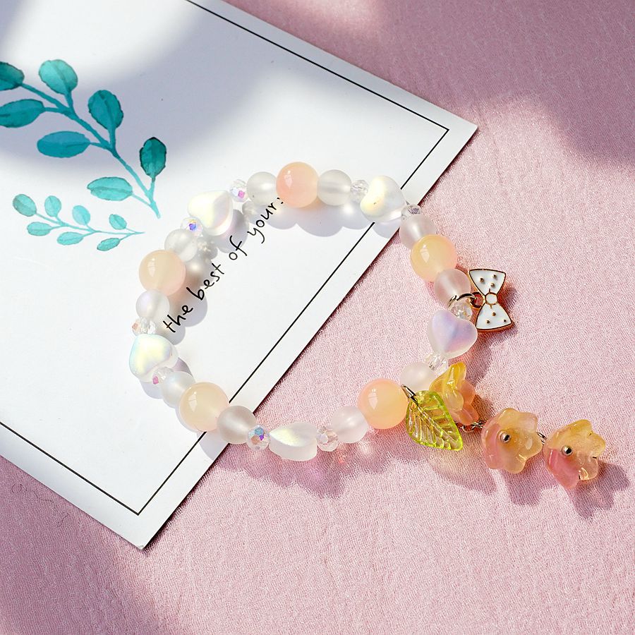 thumbnail image 1 of 2022 nueva pulsera de lirio de los valles de cristal degradado popular japonesa y coreana diseño de nicho femenino pulsera de estudiante de todos los partidos naranja claro uno, 1 of 2