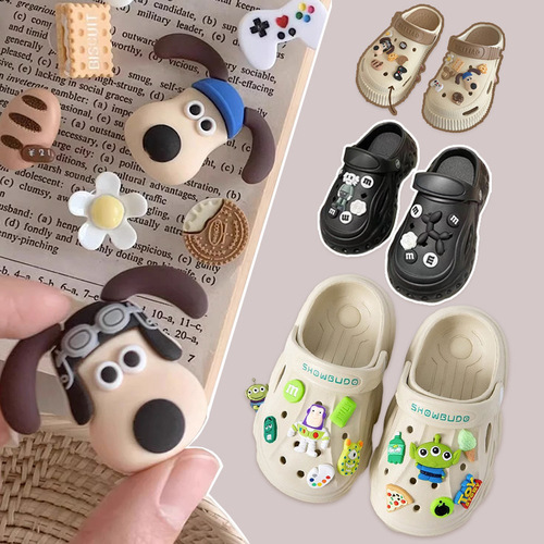 Hole shoes DIY accessories cute cartoon shoe clips sandals shoe decorations for women hole shoes accessories detachable shoe flowers wholesale