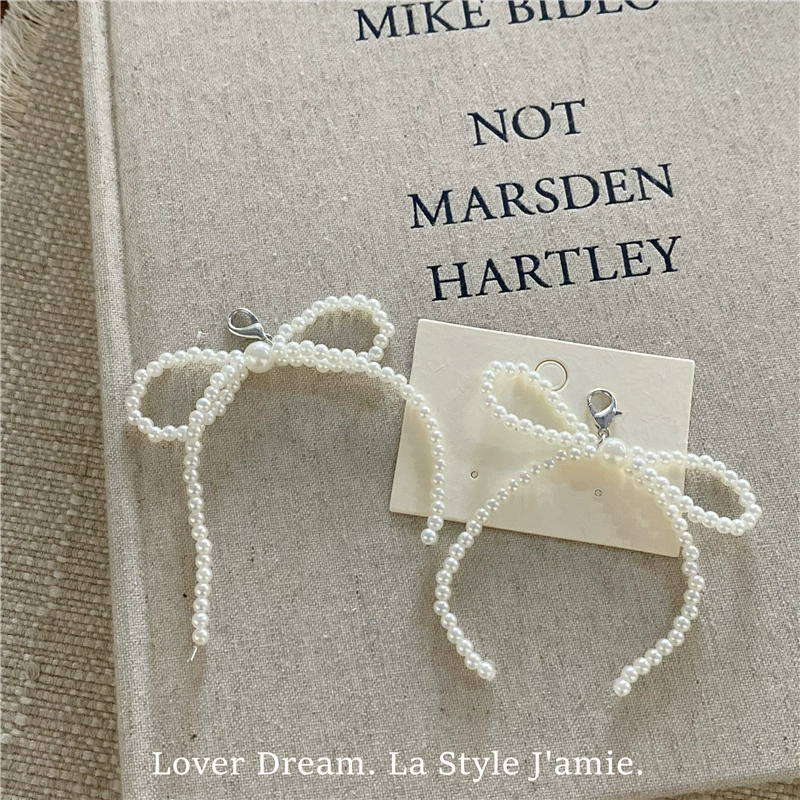 Small footwear buckle pearl with bow, universal accessories, accessory, flowered, Chanel style