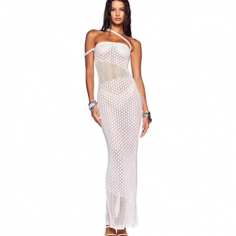 I.AM.GIA Triple Knitted Asymmetric Hole Crochet Hollow Holiday Style Strapless dress Open-shoulder Knitted Skirt