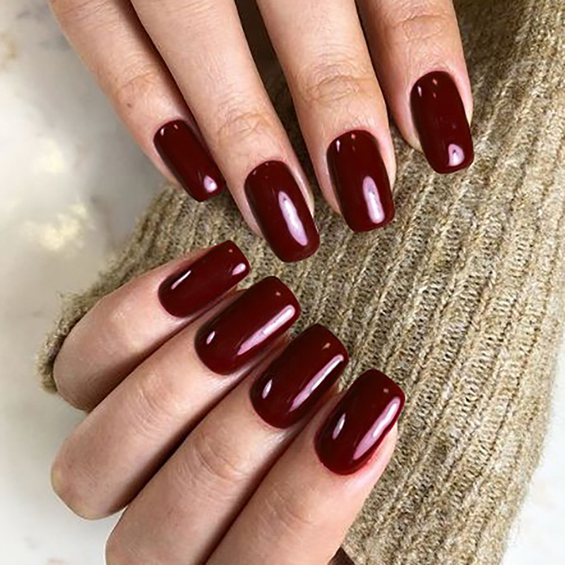 Simple Short Style Burgundy Nail Art Finished Fake Nail Patches French Detachable Nail Tips for Export