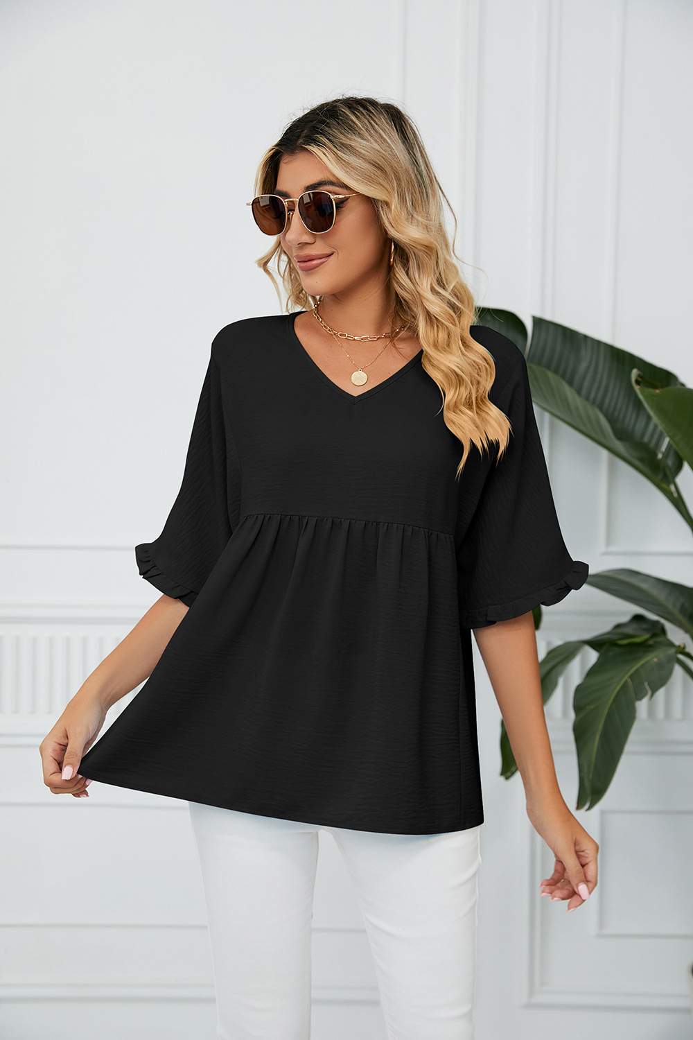 Γυναικεία ρούχα με μασίφ λαιμόκοψη σε φαρδιά πλισέ πάνελ με μεσαίο μανίκι μπλούζες σιφόν_voghion.com