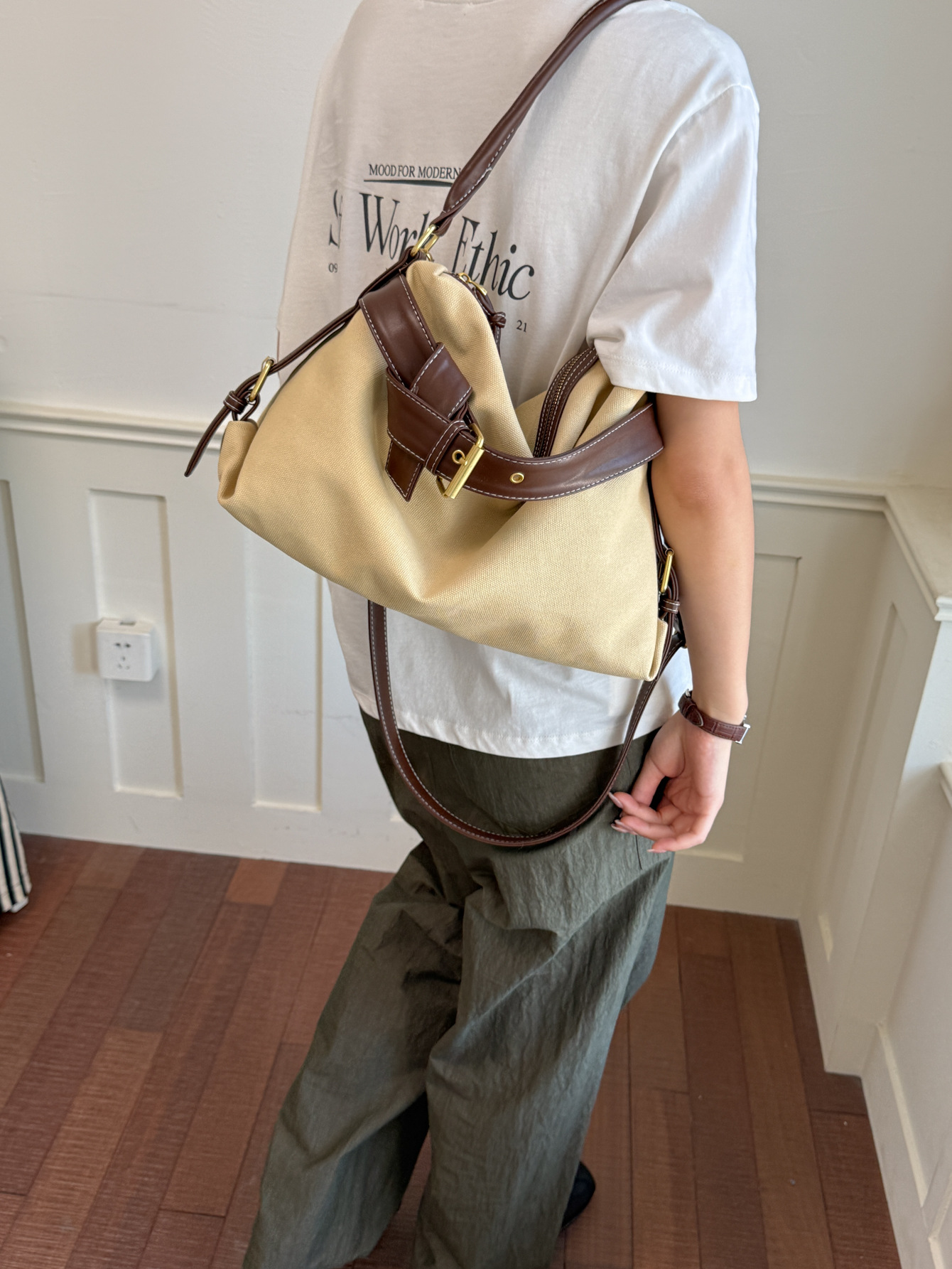 Bolso de mujer transfronterizo retrógrado diseño de personalidad bolso de tote Henggeng nuevo bolso de brazo de viaje diario bolso de hombro