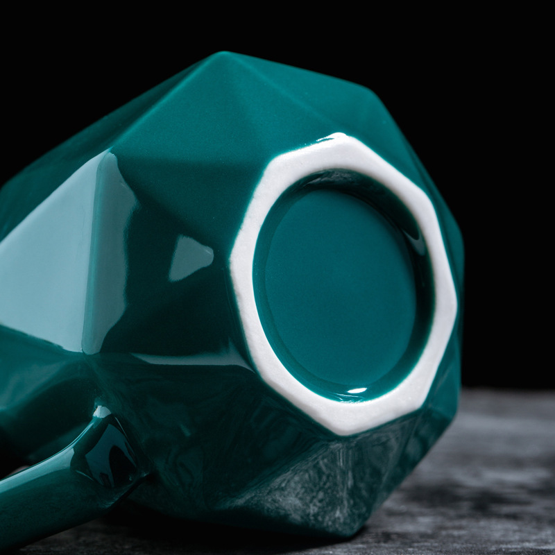 Taza de cerámica geométrica Taza poligonal Taza de agua Taza de café Taza de desayuno LOGO tallado