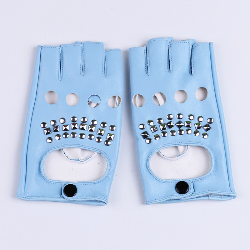 Hip hop medio dedo guantes club nocturno para hombres guantes de remache de baile de polo rendimiento baile de primavera y verano rendimiento de baile guantes de cuero