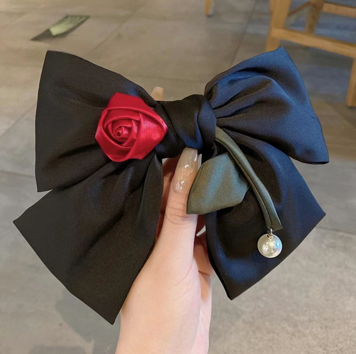 Amado rosa ~ arco negro gran adornos para el cabello 2023 nuevo temperamento de alta gama clip de cabello de mujer detrás de la cabeza clip resorte