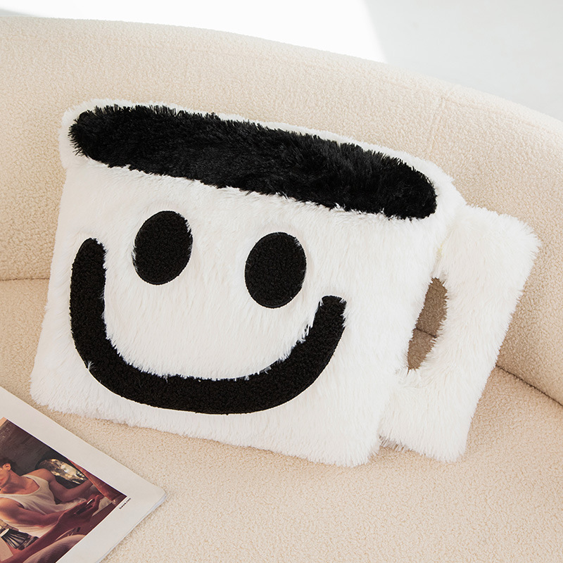 INS estilo cara sonriente taza de café almohada sofá cama cojín taza de té cojín de peluche juguete regalo de cumpleaños para compañeros de clase
