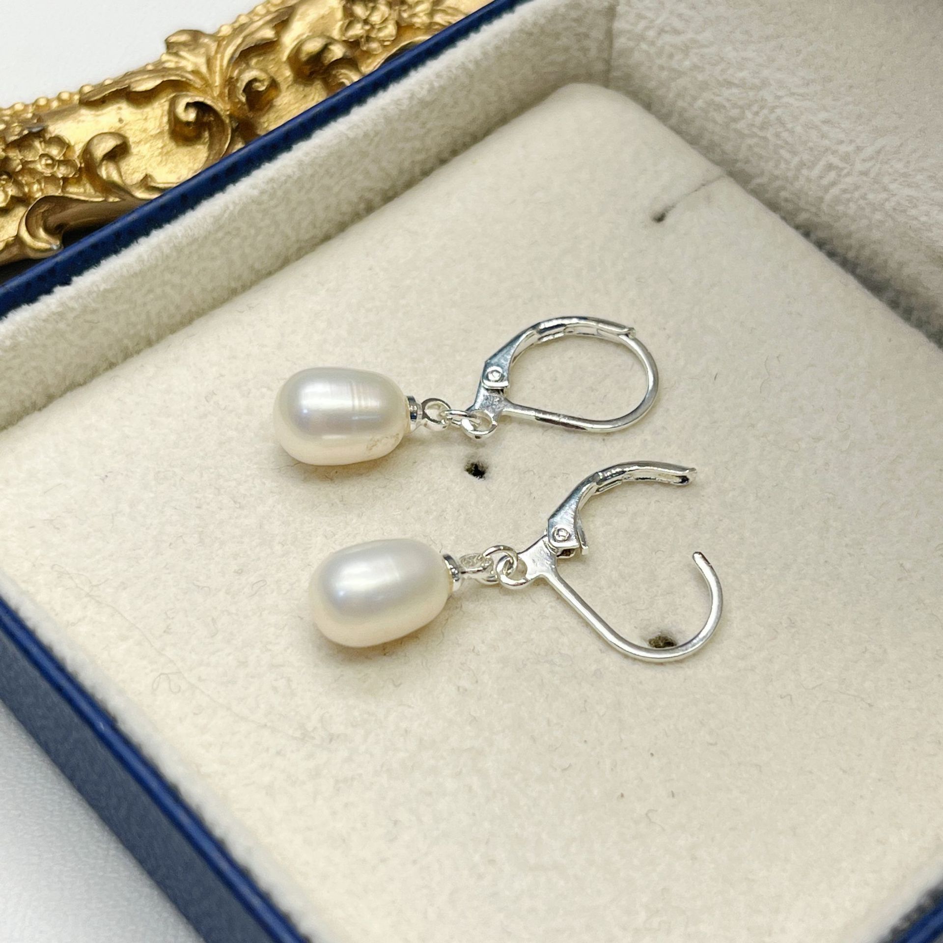 13g Weight Copper Ear Needle Material Drop Earrings Classification 1 Pair Quantity Daily Occasion Freshwater Pearl, Copper Material Geometric Pattern All Seasons Season Women's Gender Simple Style Style 1 Pair Freshwater Pearl Copper Freshwater Pearl Earrings Geometric Drop Earrings 6