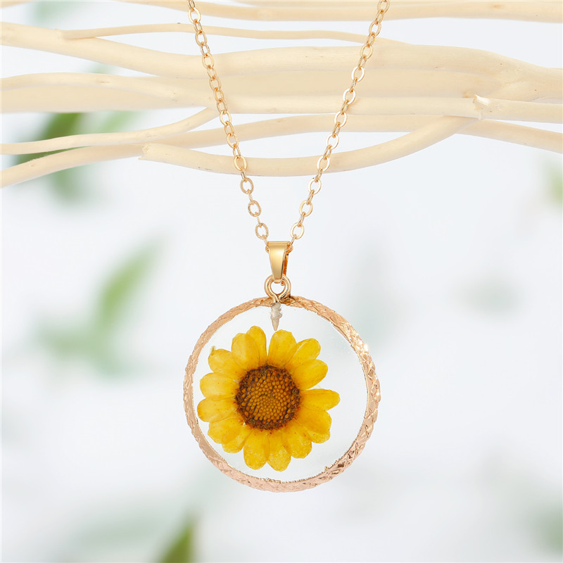 Europäischer Und Amerikanischer Grenz Überschreiten Der Schmuck Kreatives Harz Runde Trocken Blume Gänseblümchen Halskette Ohrringe Sonnenblume Sonnenblume Ohrringe Schmuck display picture 2