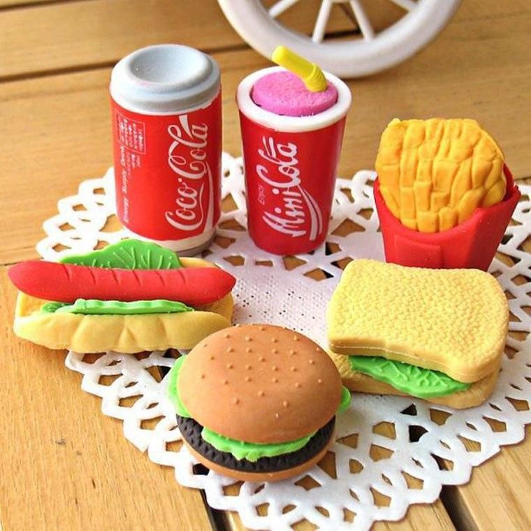 Cartoon eraser with animals for students