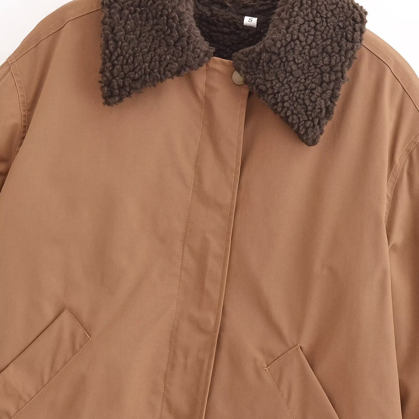 Dammekleeder 2024 Hierscht/Wanter nei Stroossemode Corduroy Kraang Kontrastmantel_voghion.com