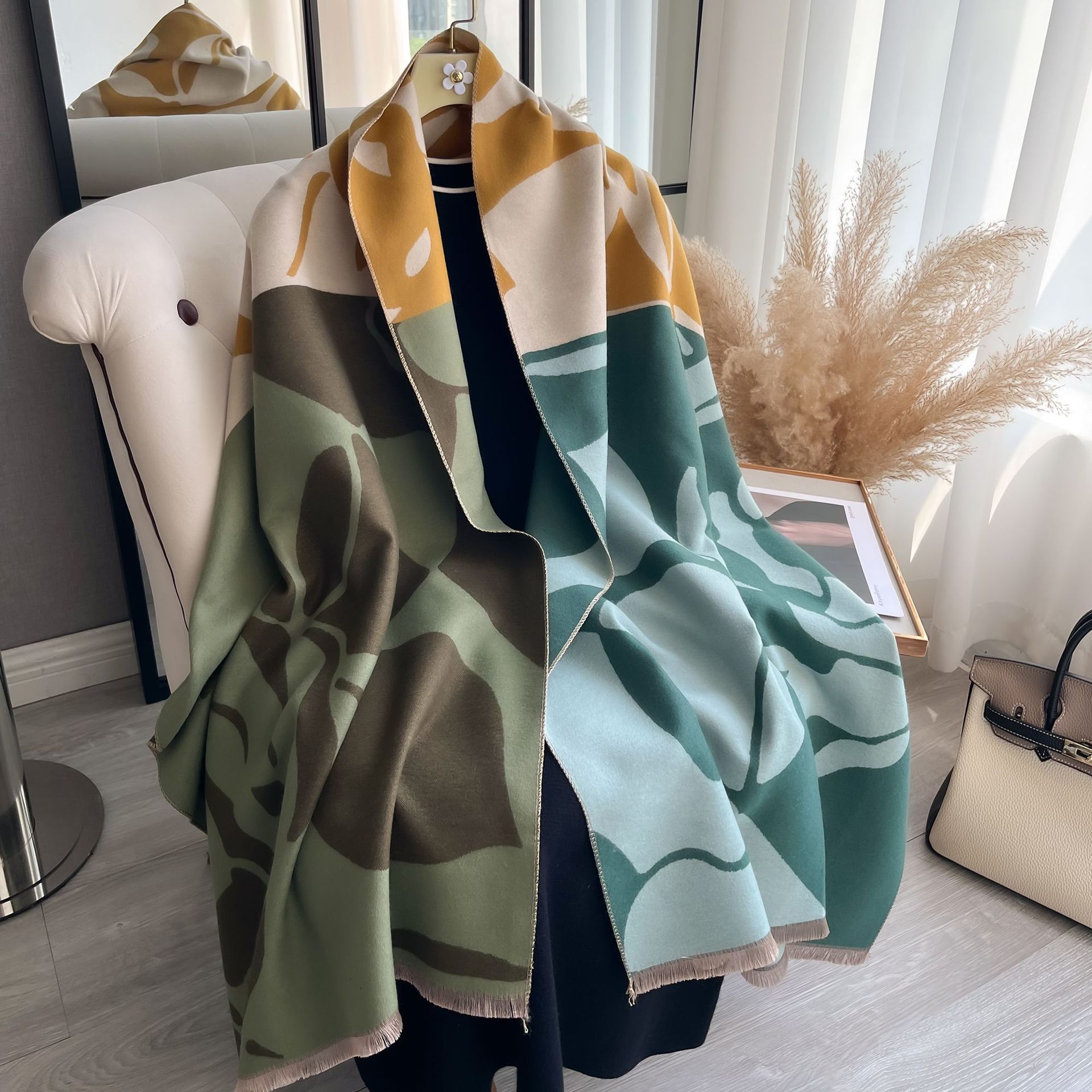 Bufanda Chal de Imitación de Cachemira Estampado de Camelia Térmica para Otoño e Invierno