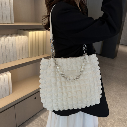 Large capacity women's bag  new commuter bag shoulder bag niche design popular bubble pleated bag shoulder bag
