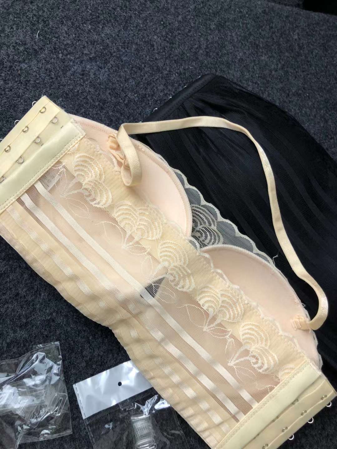 Nuevo sujetador invisible ajustable push up mama colección cómoda sin hilos superior delgada inferior gruesa ropa interior sujetador de las mujeres