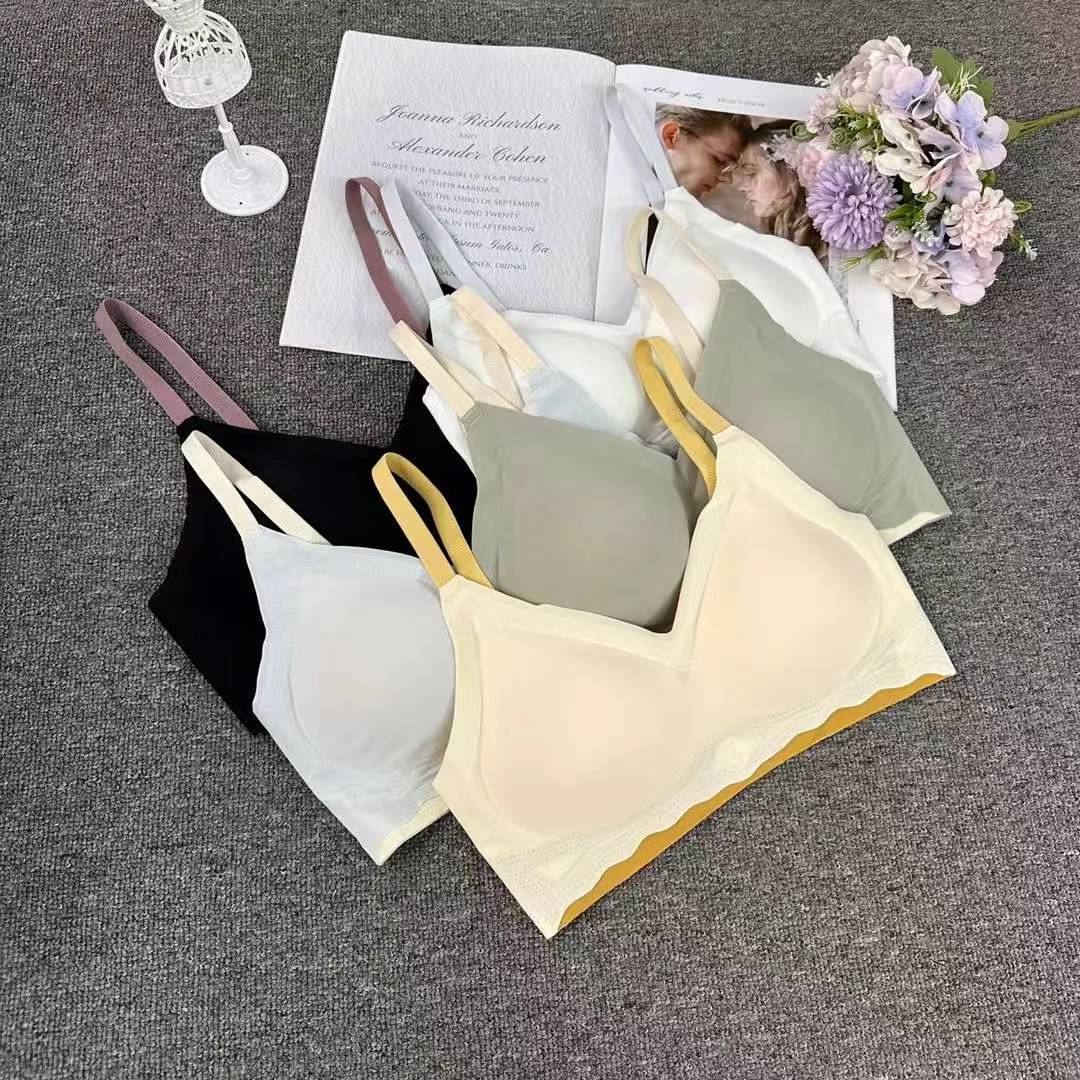 Nuevo estilo de verano brillante sin marcas cómodas ropa interior brillante sexy desnudo sujetador contra el pecho contra la caída del sujetador