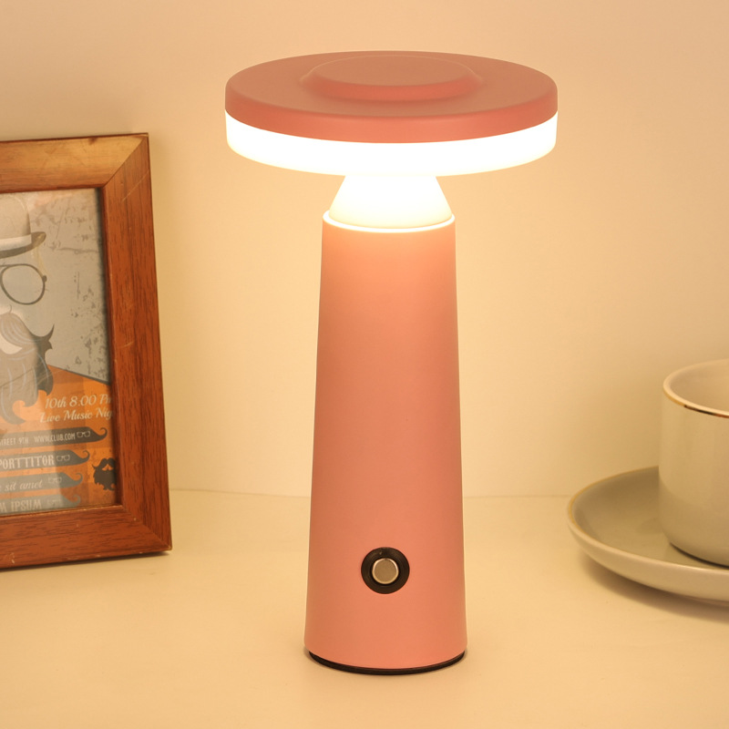 Lámpara de mesa led de venta caliente transfronteriza Lámpara de mesa de ambiente minimalista nórdico carga usb decoración creativa restaurante mesita luz de noche