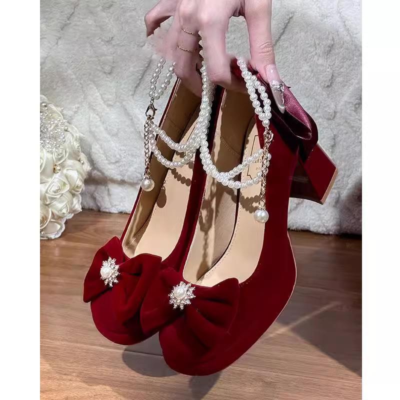 Red Wedding Shoes for Women, High Heels, Suitable for Both Traditional and Modern Wedding Dresses, 2026 New Niche Bridal Shoes, Comfortable for Pregnant Women, Perfect for Toasting Red Wedding Shoes for Women, High Heels, Suitable for Both Traditional and Modern Wedding Dresses, 2026 New Niche Bridal Shoes, Comfortable for Pregnant Women, Perfect for Toasting