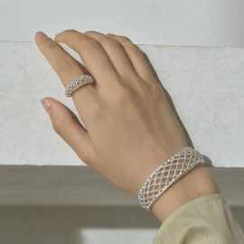 25新款镂空满月网格纹手镯时尚百搭高级感手环轻奢时尚设计感手饰